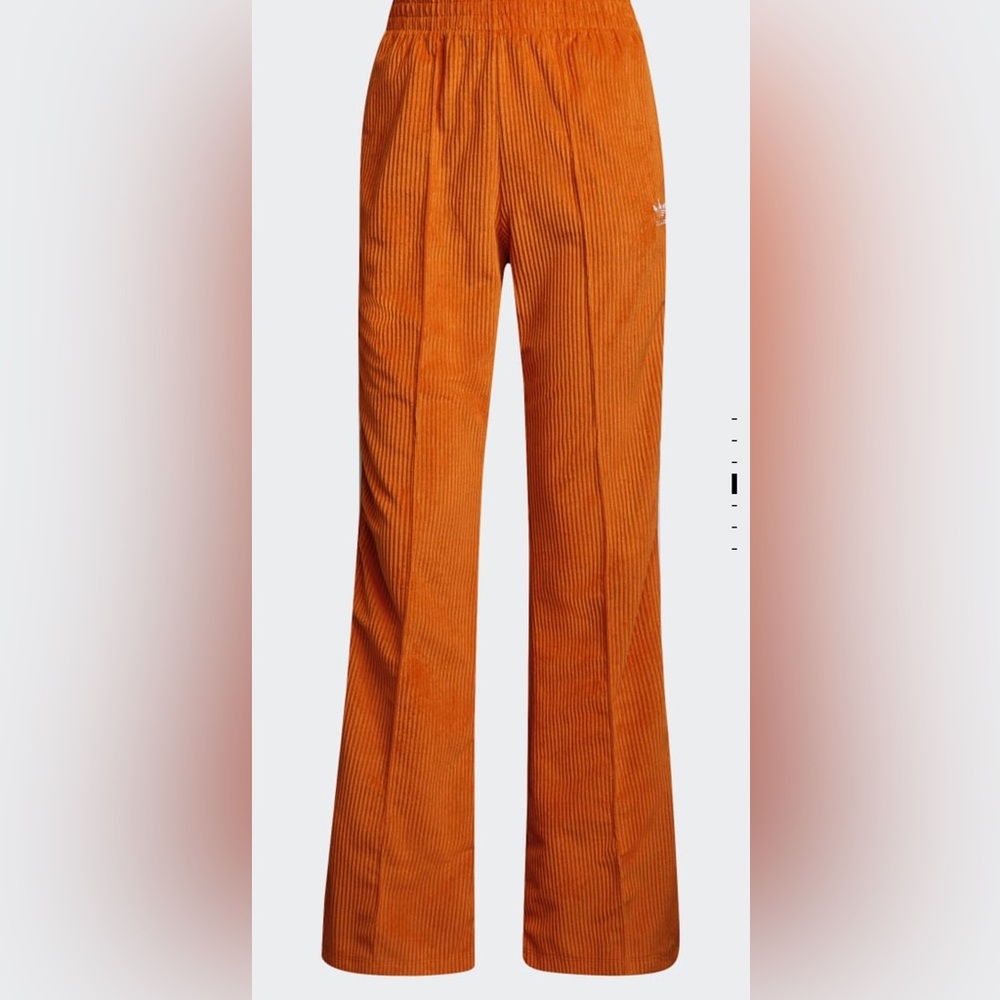 Adidas Adicolor Classics Chunky Velour Pants